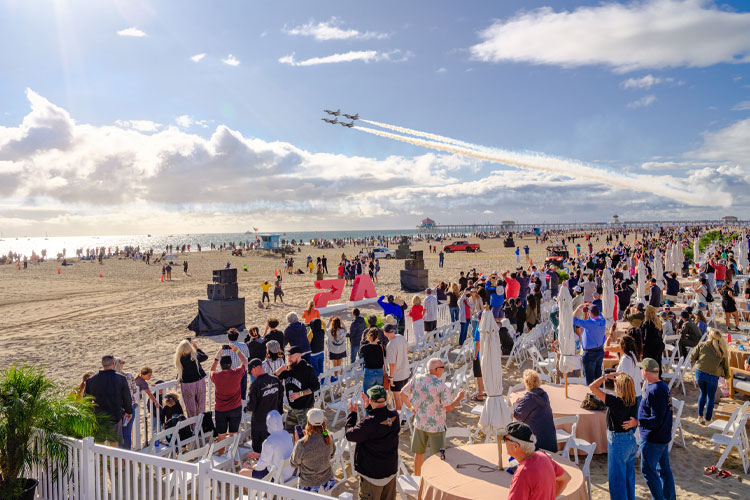 Pacific Airshow Helicopter Transfers