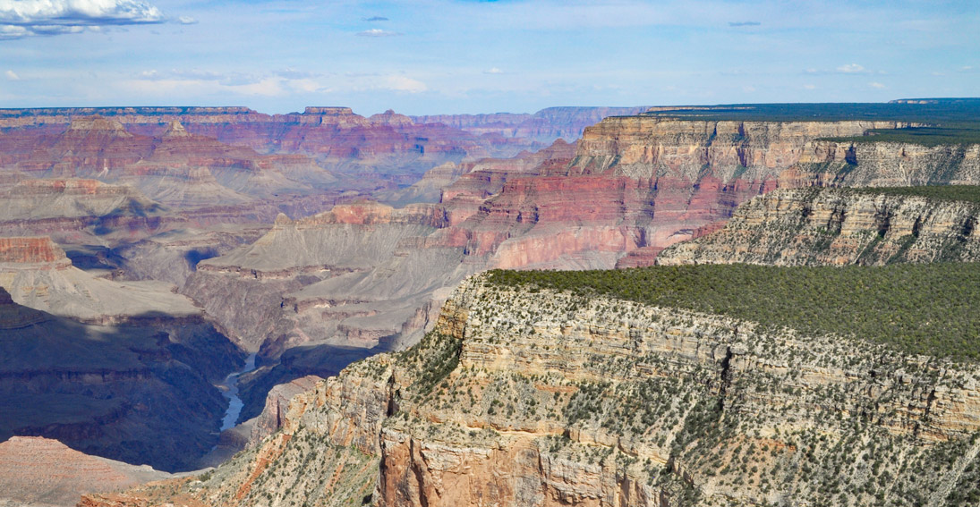 Experience beautiful scenery of the Grand Canyon on a helicopter flight
