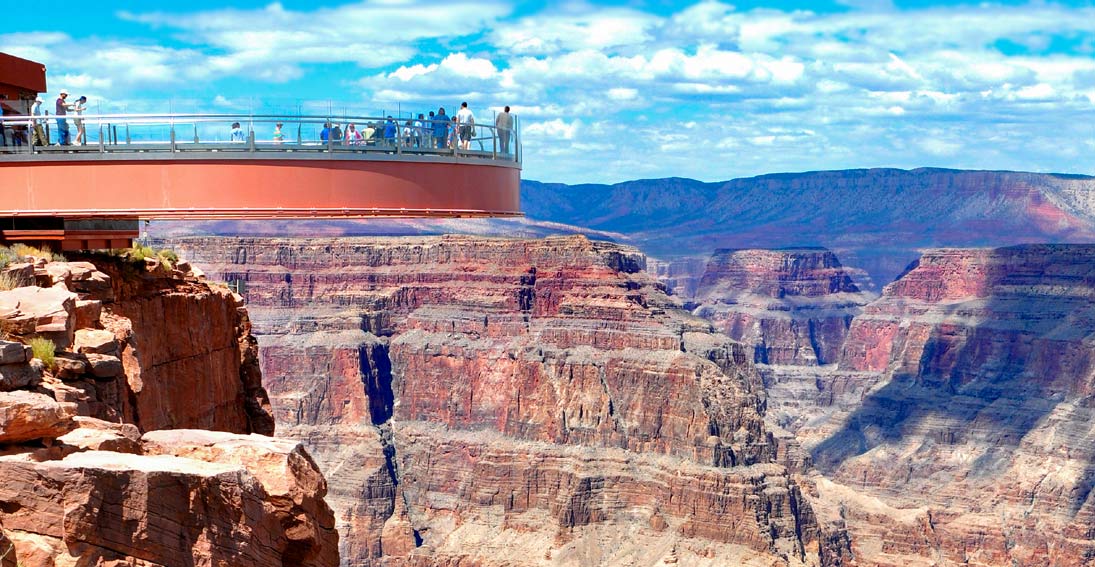 Amazing views of the Grand Canyon from the Skywalk