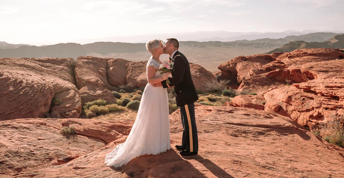 A micro wedding that includes 2 destinations Valley of Fire and the Grand Canyon